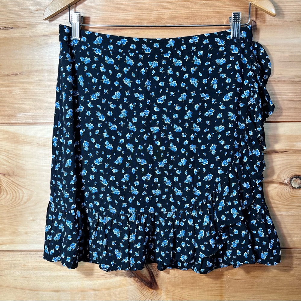 Madewell Navy Mini-Skirt with Ruffle, Blue Floral Pattern, Size 8